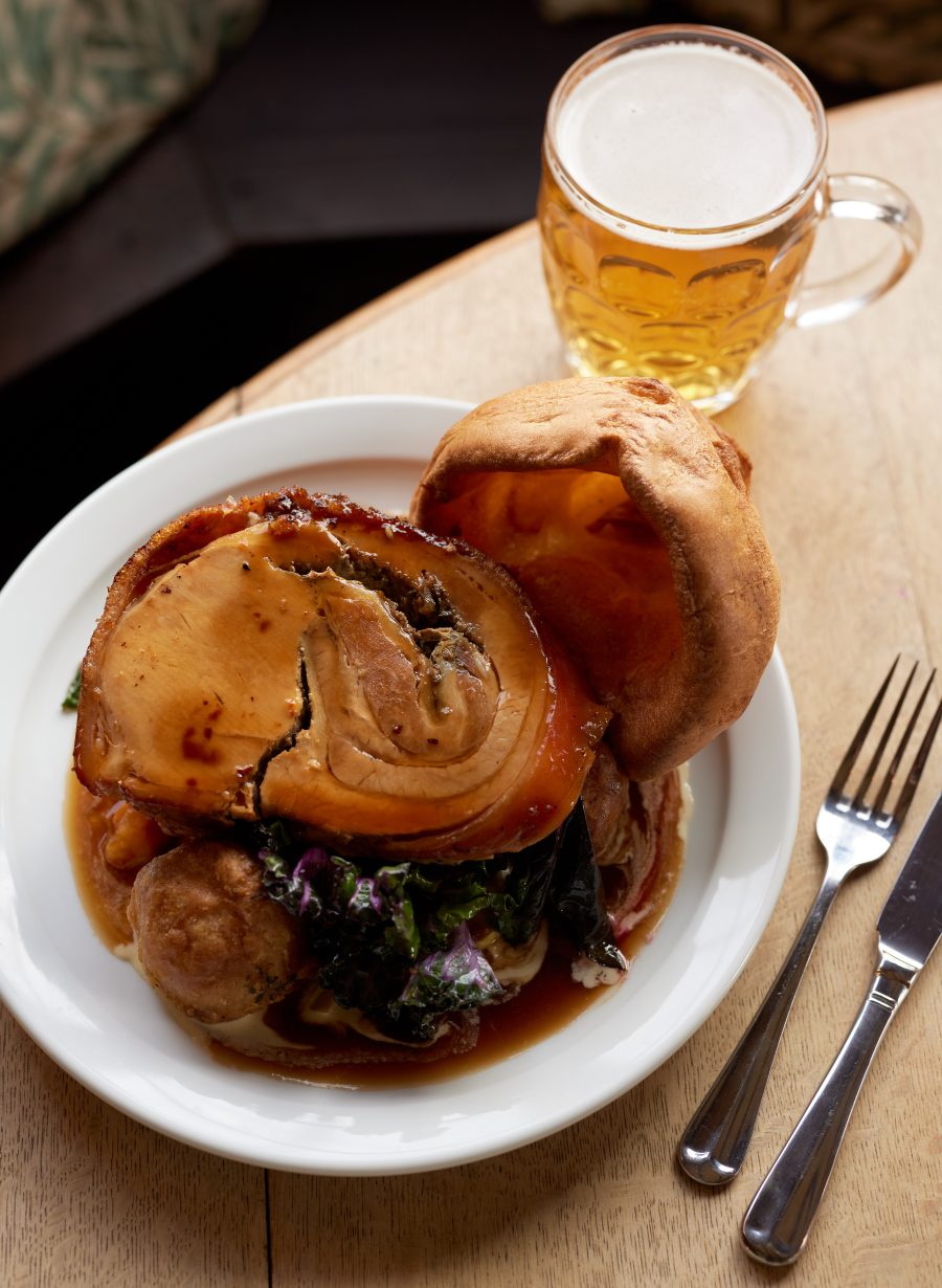 fleur de lys pub seasonal plates dorset