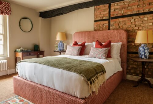Pub bedroom at the Fleur de Lys in Cranborne Dorset