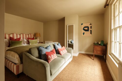 Pub bedroom at the Fleur de Lys in Cranborne Dorset